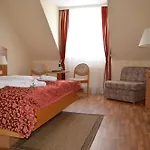 Hotel Auerhahn 3*