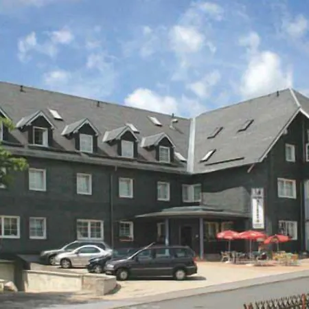 Hotel Auerhahn 3*