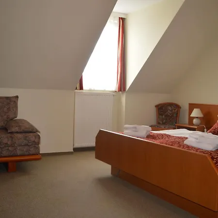 Hotell Kurhotel Auerhahn